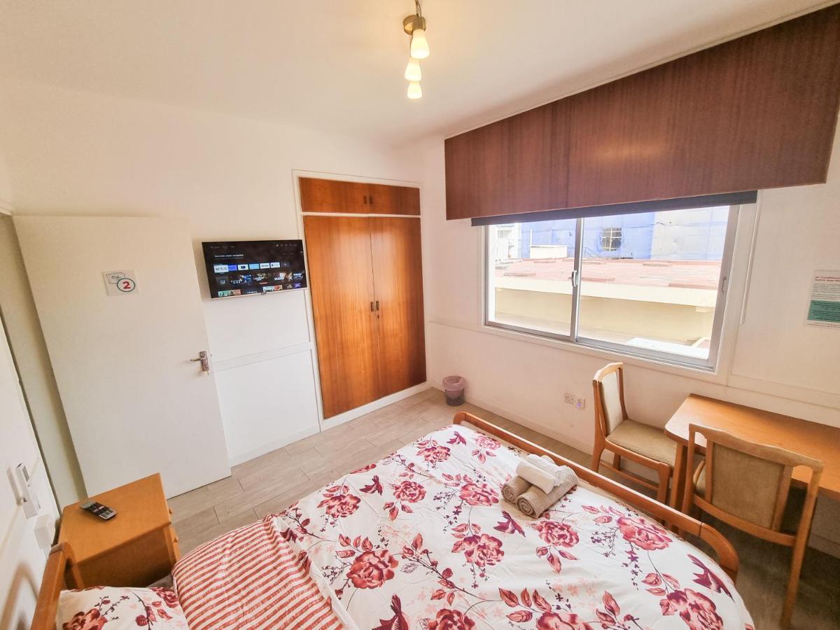 Larnaca Garden Rooms 외부 사진